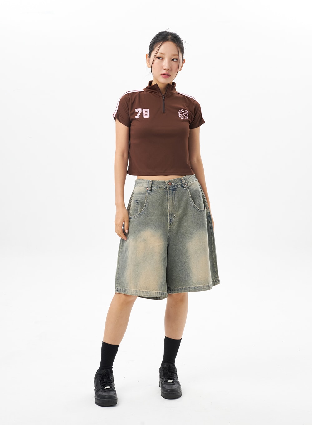 low-rise-denim-bermuda-pants-cu316