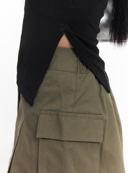 asymmetric-buttoned-crop-top-cy527