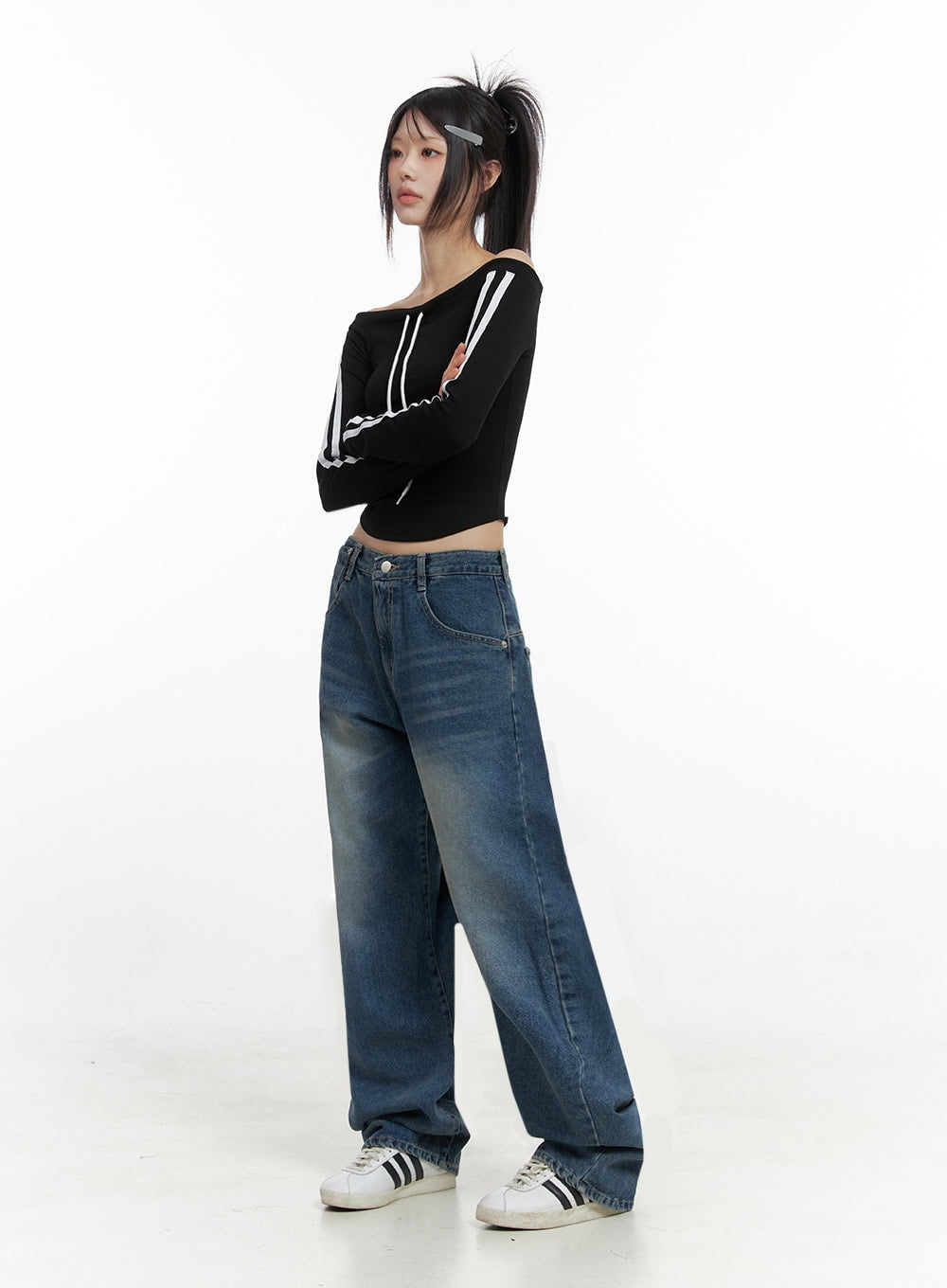 off-shoulder-string-crop-top-io430