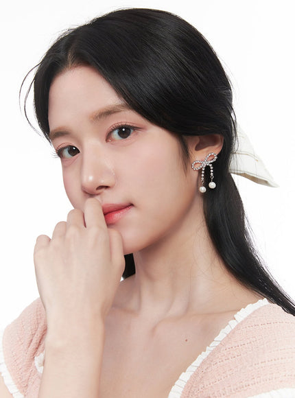 ada-earrings-iy530