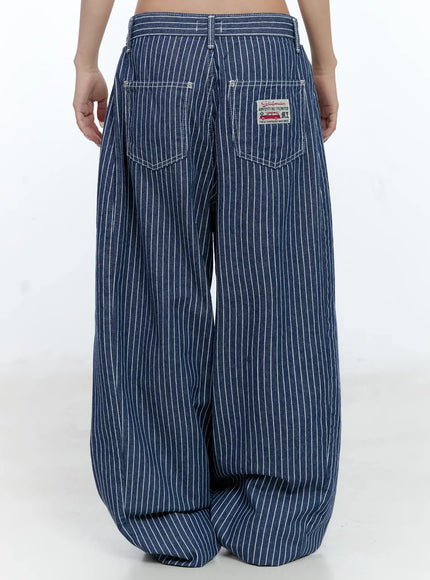 striped-wide-leg-relaxed-pants-cl530