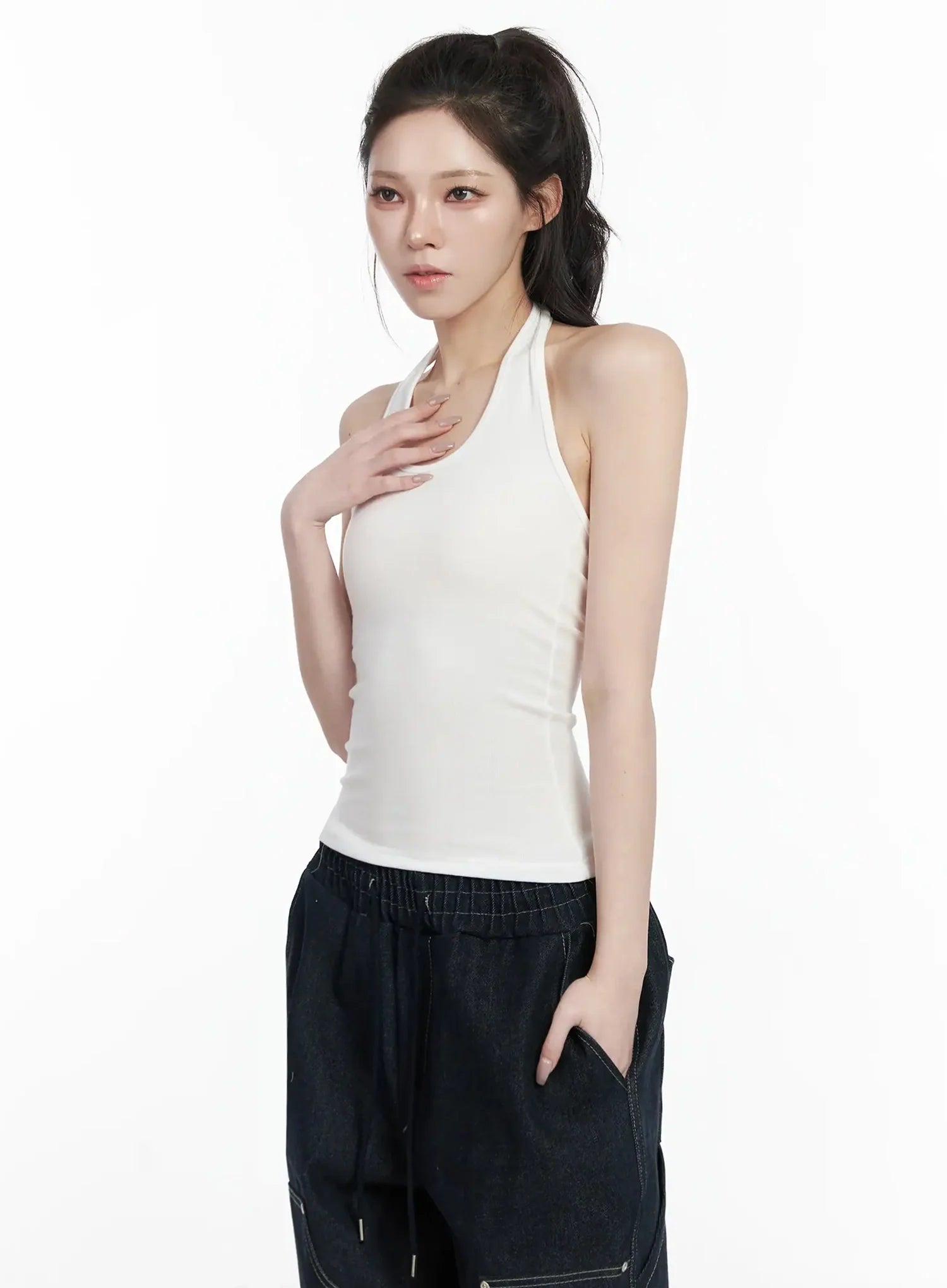 sleeveless-halter-neck-tank-top-ij528