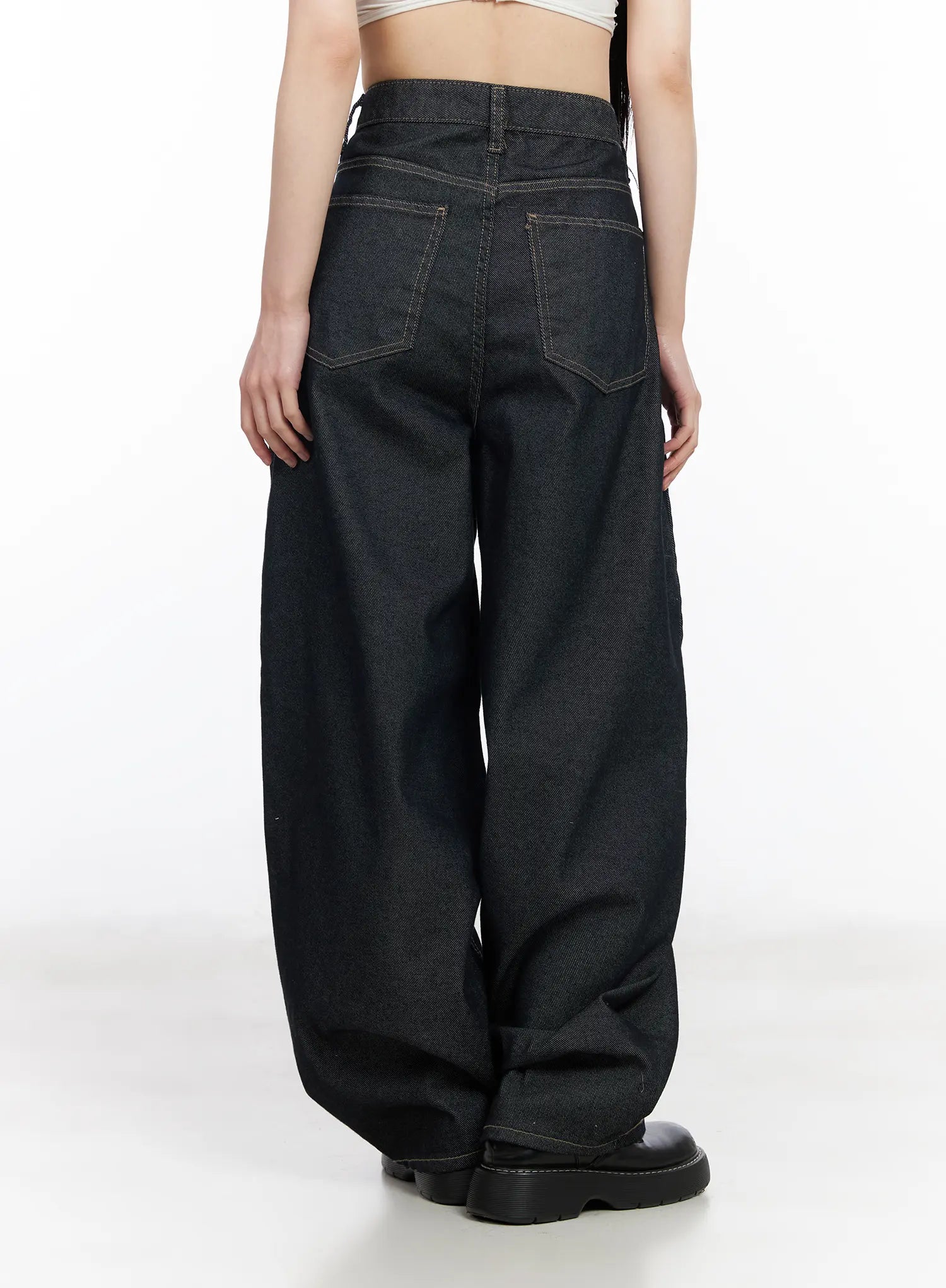 felix-non-fade-wide-leg-jeans-cm519