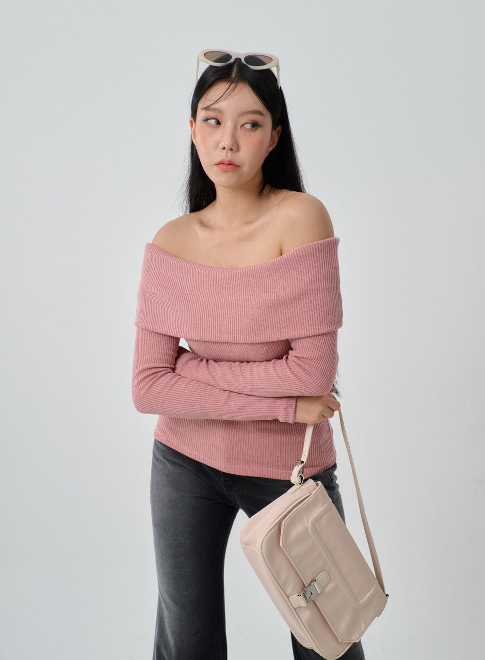 Ribbed Knit Off-Shoulder Top IJ318