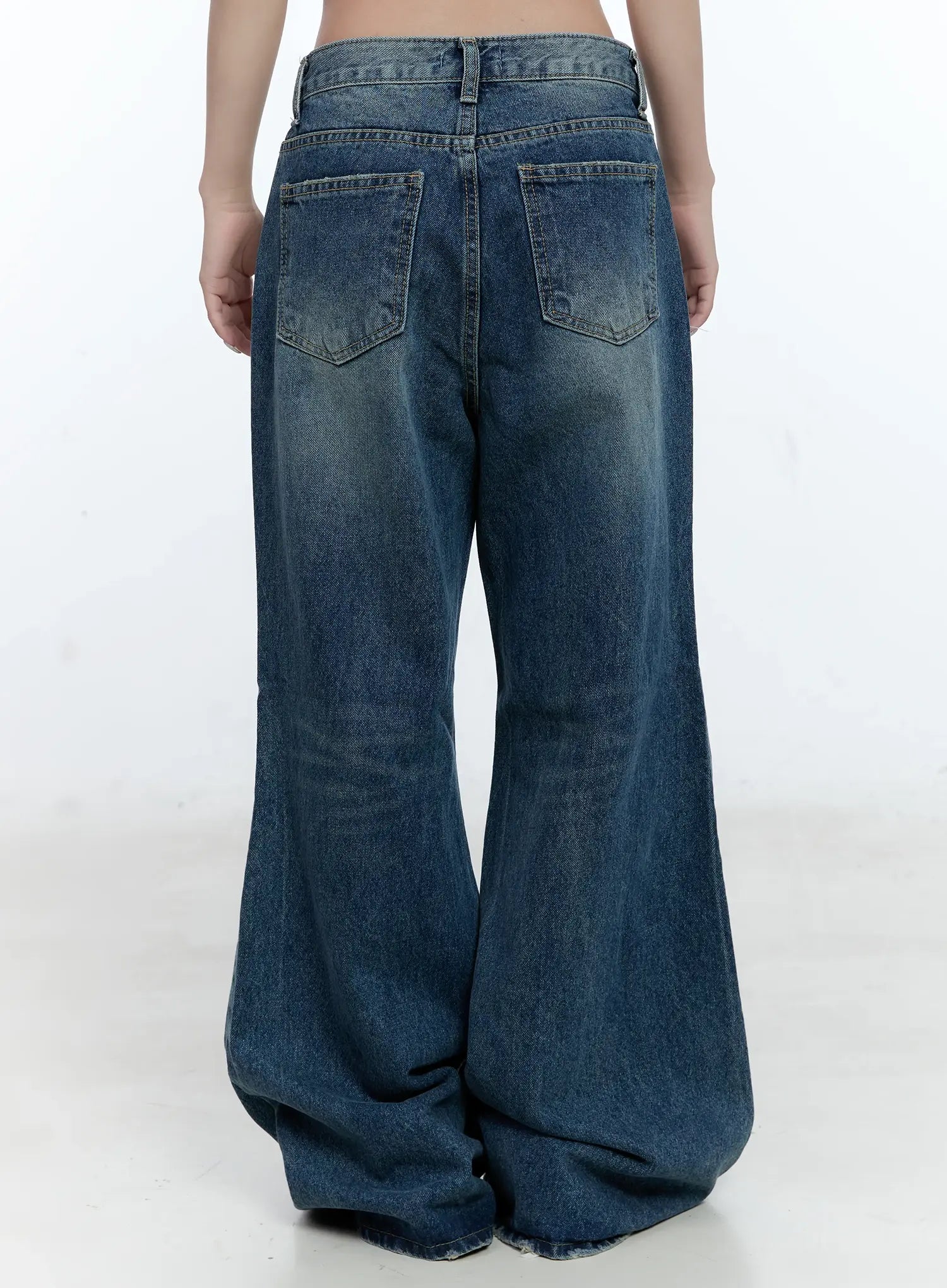 gabi-distressed-semi-flared-denim-jeans-cg501
