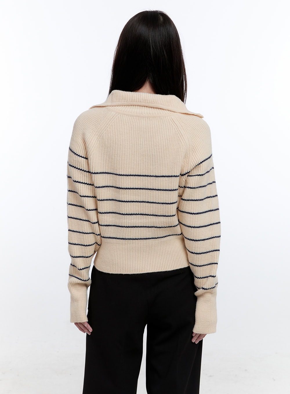 striped-half-zip-sweater-on418