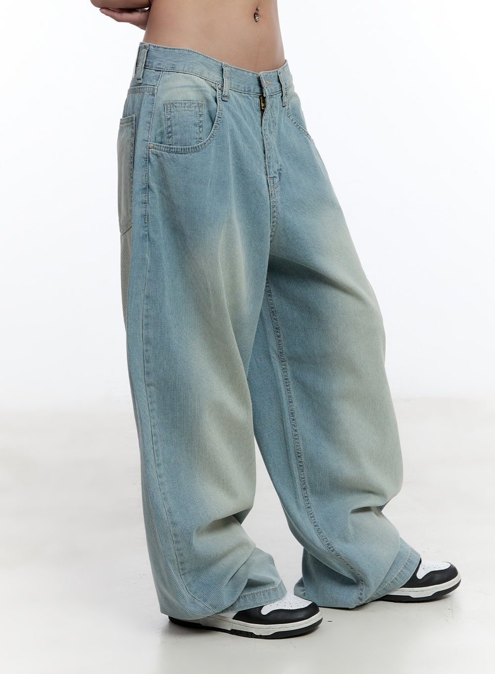darci-washed-baggy-jeans-cu502