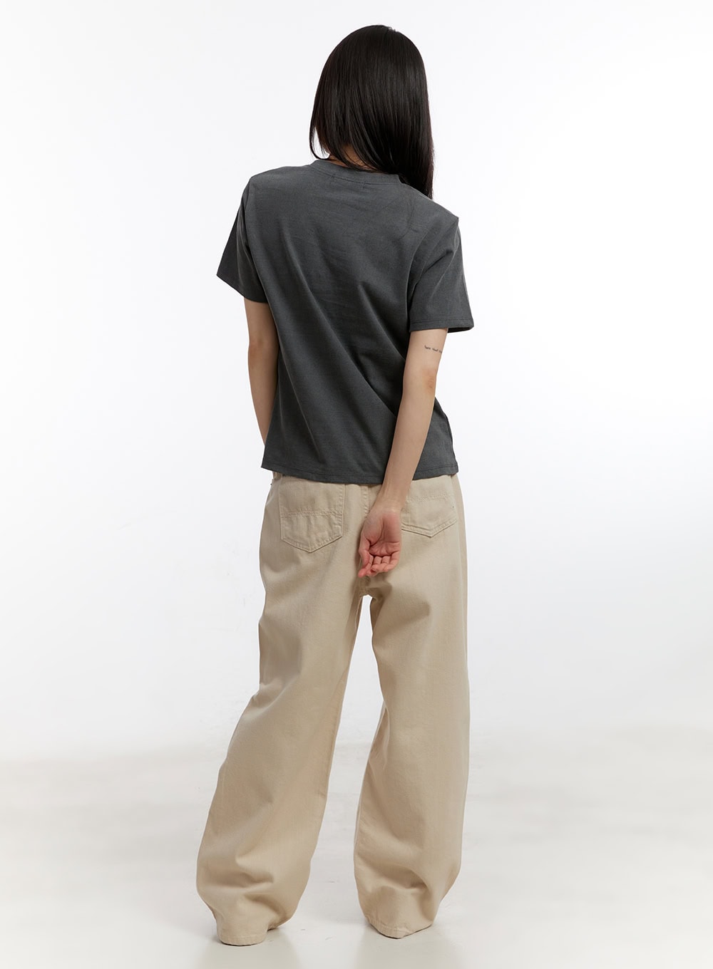 urban-casual-graphic-top-ca509