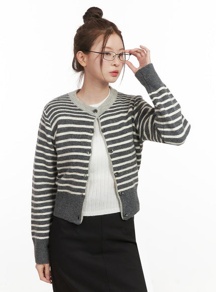 Stripe Buttoned Cardigan IF505