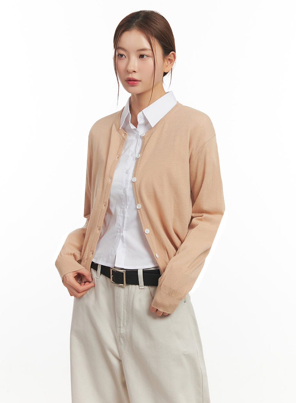 Classic Round Neck Cardigan IM513