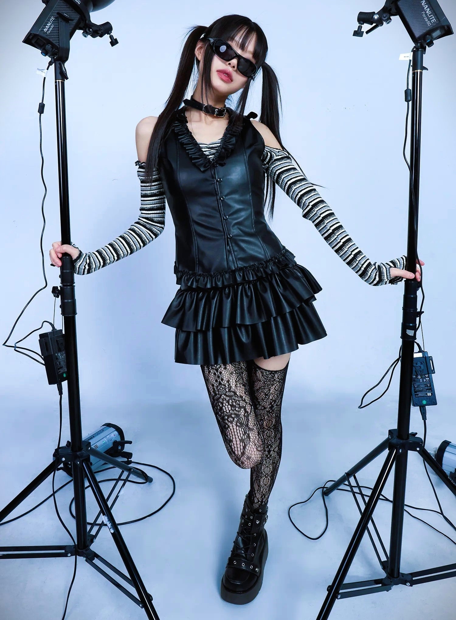 cropped-striped-off-shoulder-long-sleeve-top-cd522