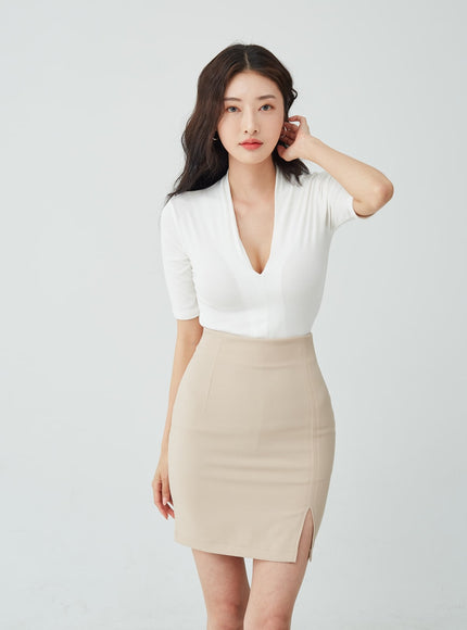 H-Line Side Slit Skirt IU26
