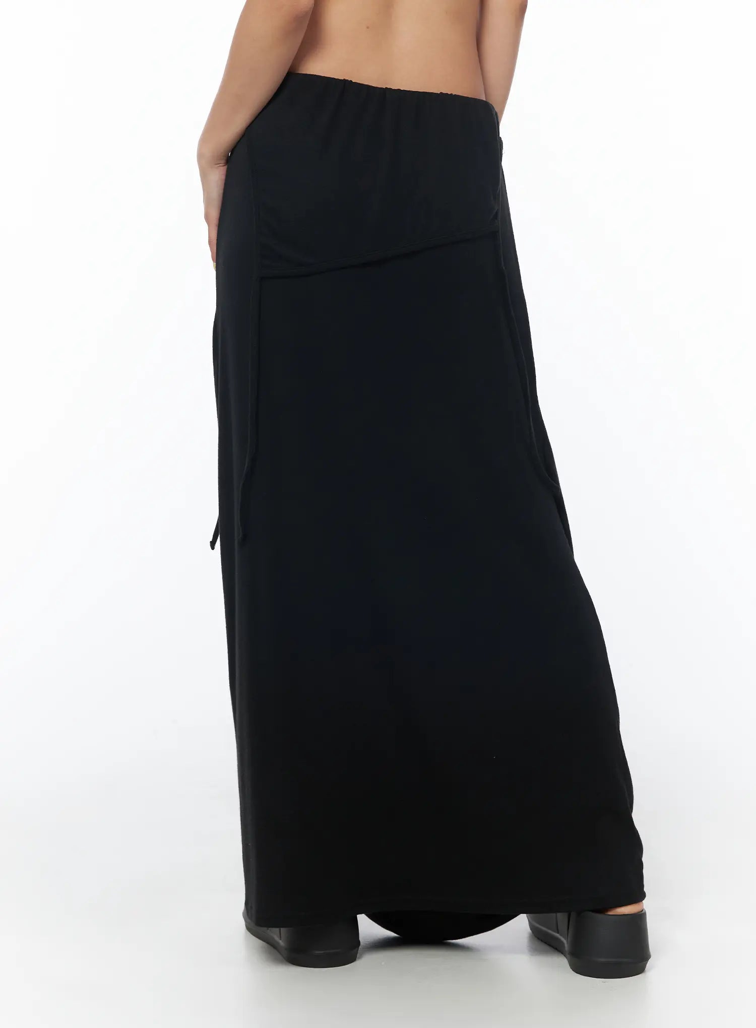 layered-pin-tuck-maxi-skirt-cu502
