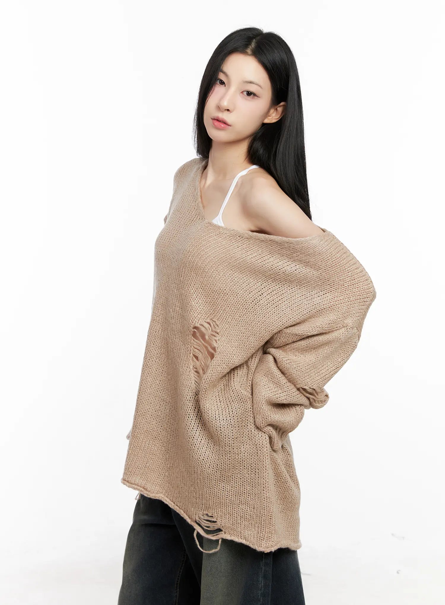 distressed-loose-knit-sweater-cg522