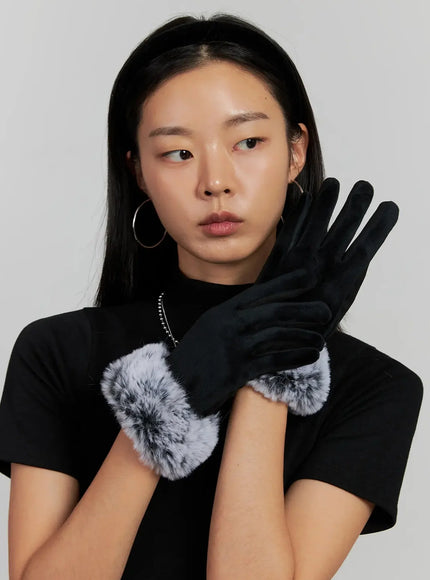 textured-velvet-gloves-in528