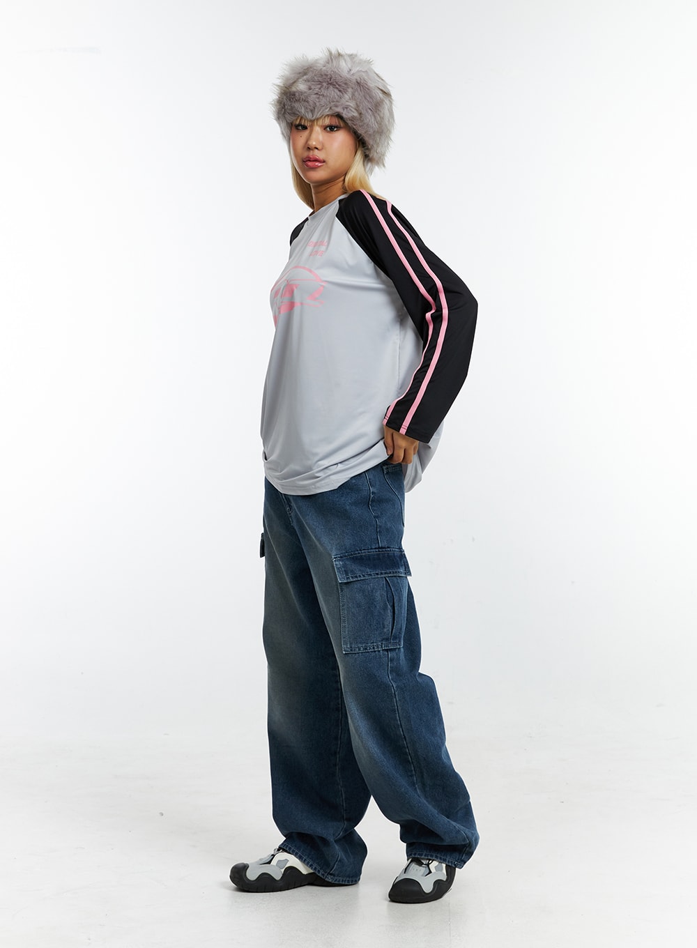 washed-cargo-jeans-in322