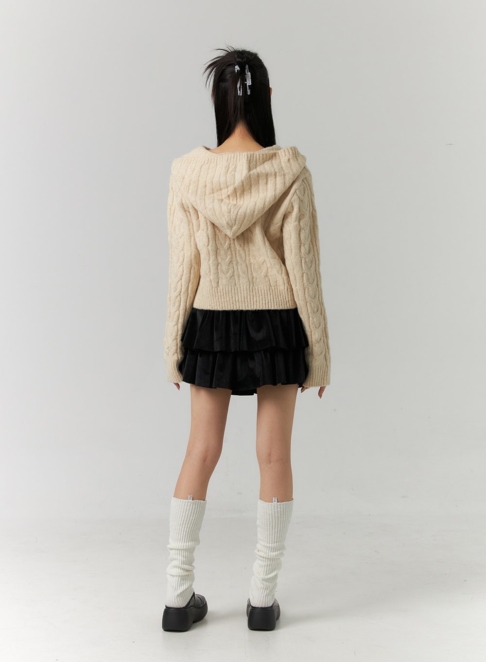 cable-knit-hooded-sweater-cd308