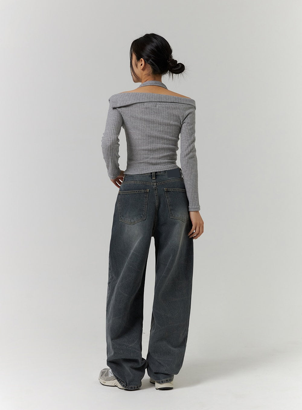 off-shoulder-halter-neck-crop-sweater-cd312