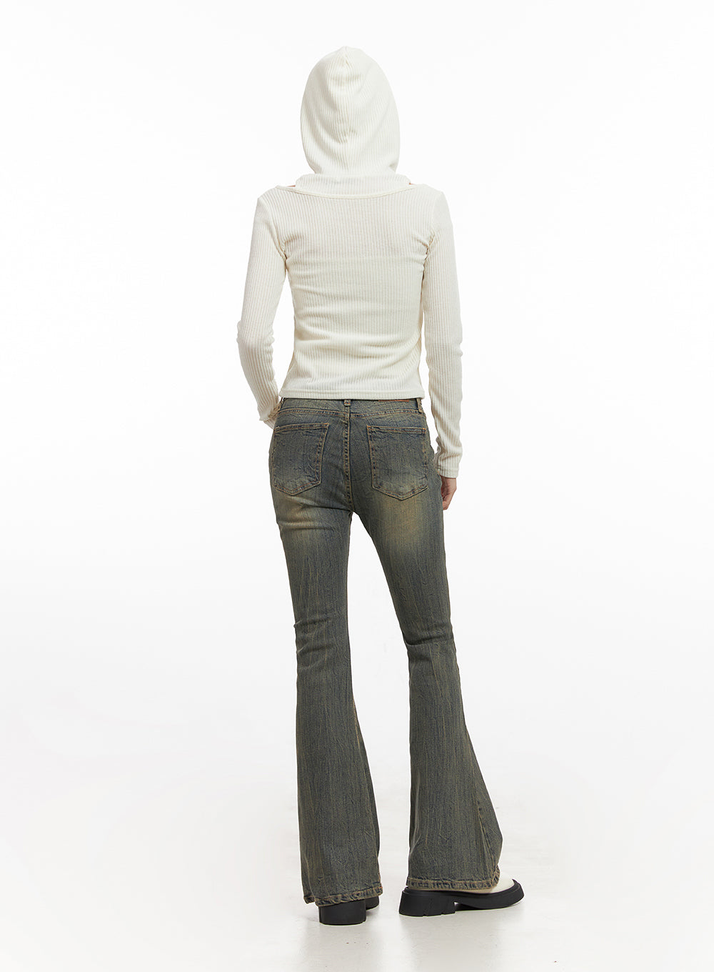 layered-hooded-crop-top-cn428