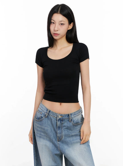 basic-ribbed-cropped-tee-ig508