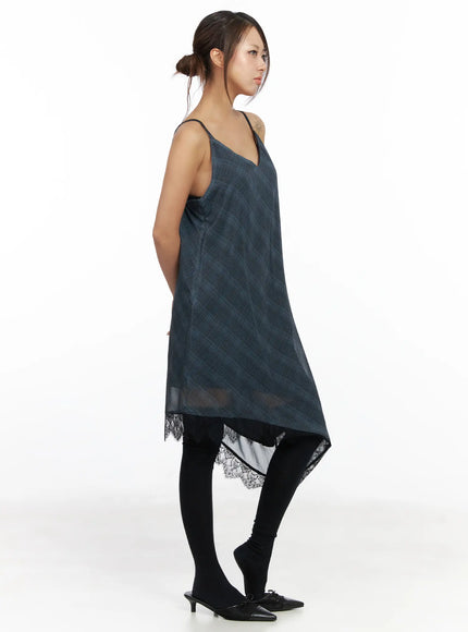 asymmetric-lace-trim-plaid-midi-dress-cf511