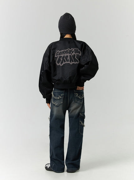 destroyed-pocket-straight-leg-jeans-cd301