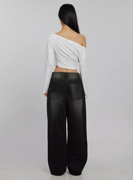 off-shoulder-crop-long-sleeve-top-ij509