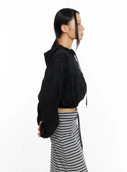 cropped-zip-up-windbreaker-cl530