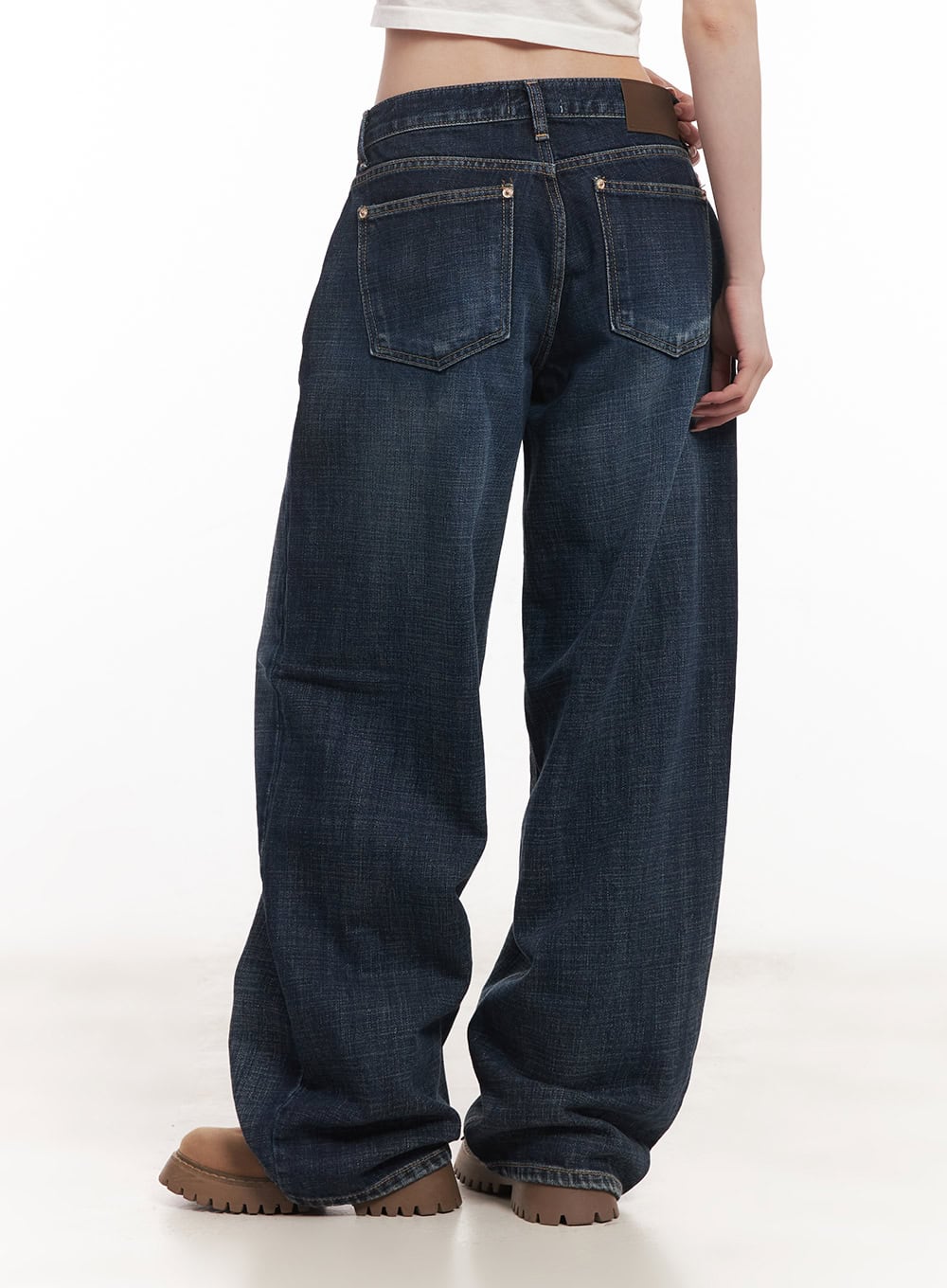 annie-washed-wide-leg-jeans-cm518