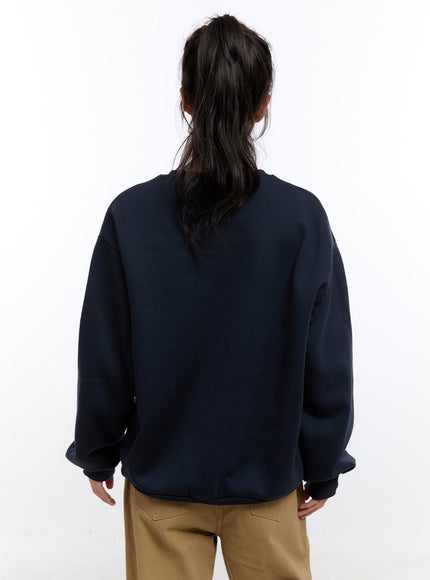 oversized-crew-neck-sweatshirt-on418