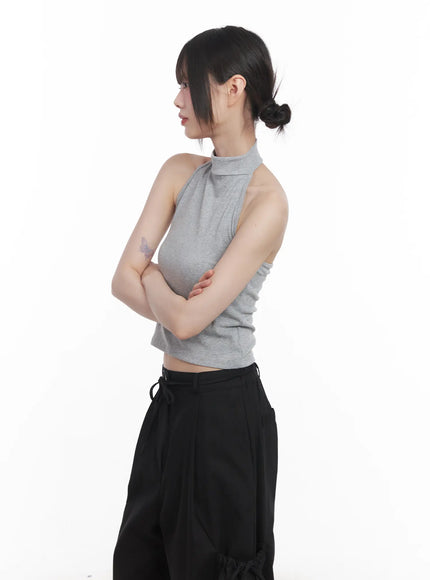 buttoned-halter-neck-crop-top-cu518