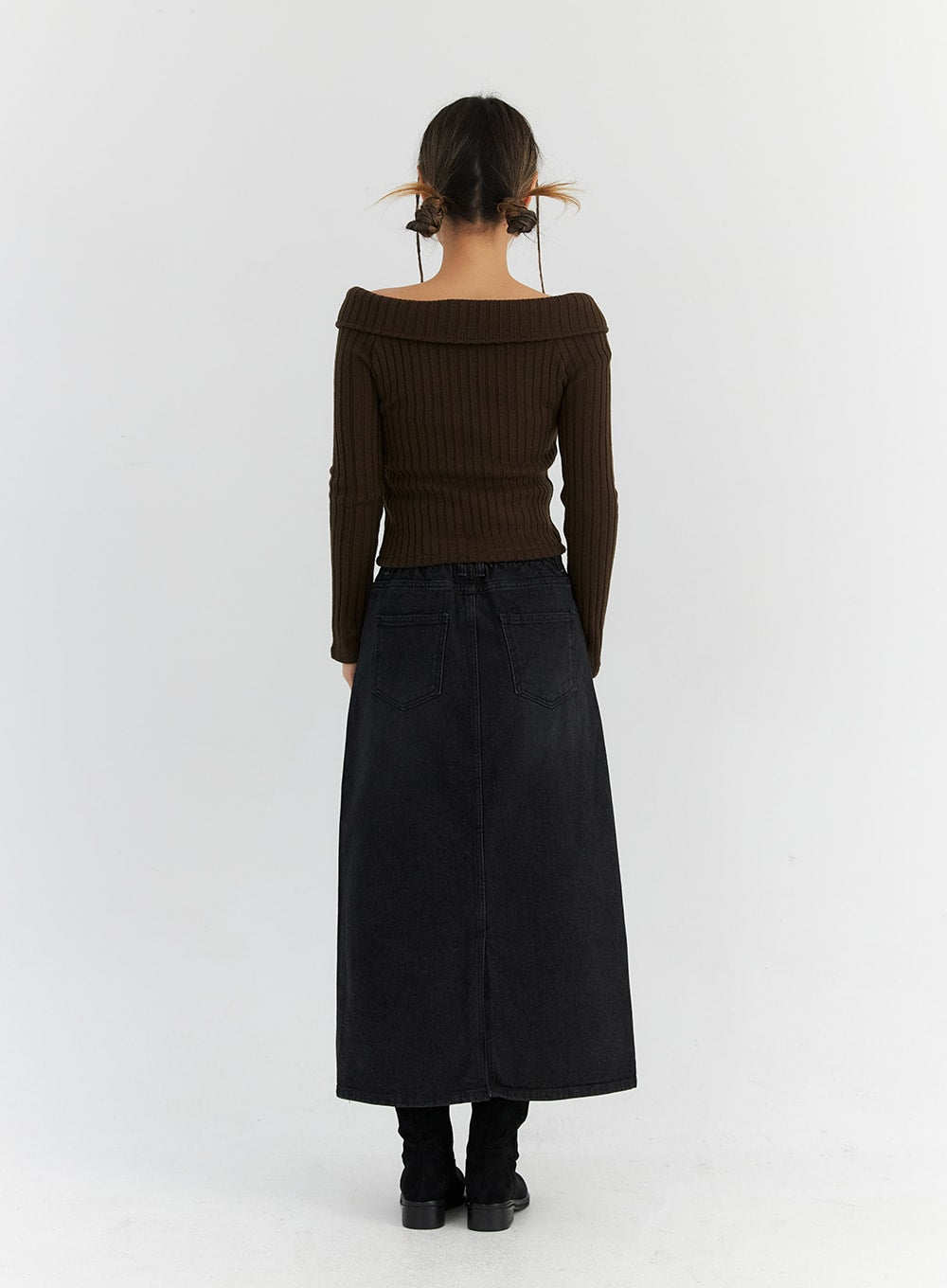 ripped-off-shoulder-zip-up-sweater-cn310