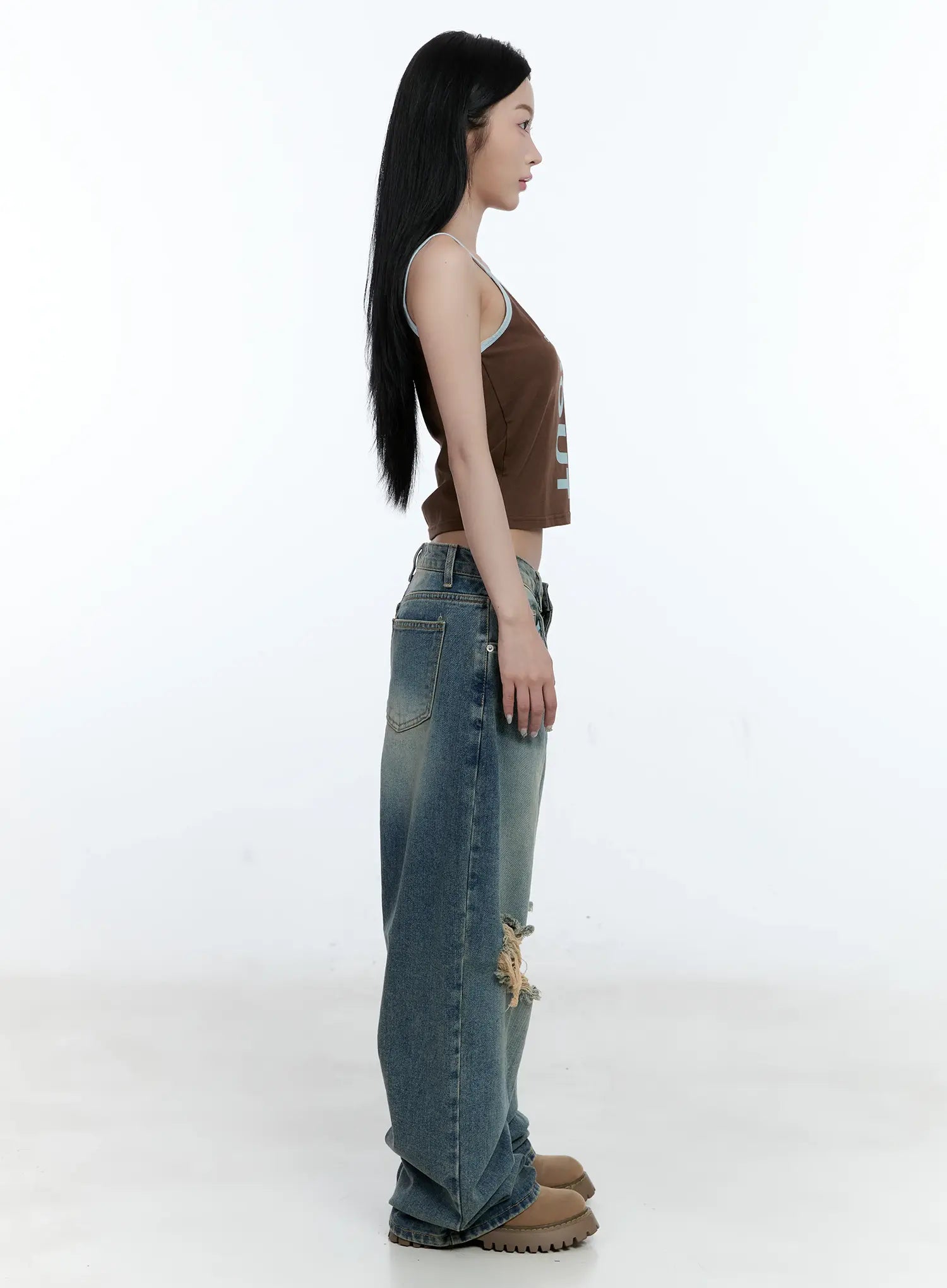 eunjeong-ripped-denim-jeans-cg501