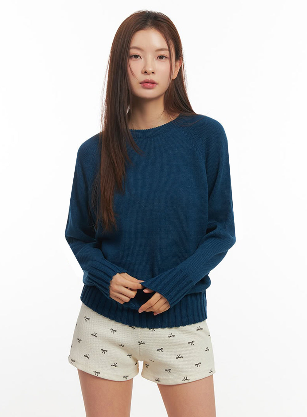 Basic Round Neck Sweater IM513