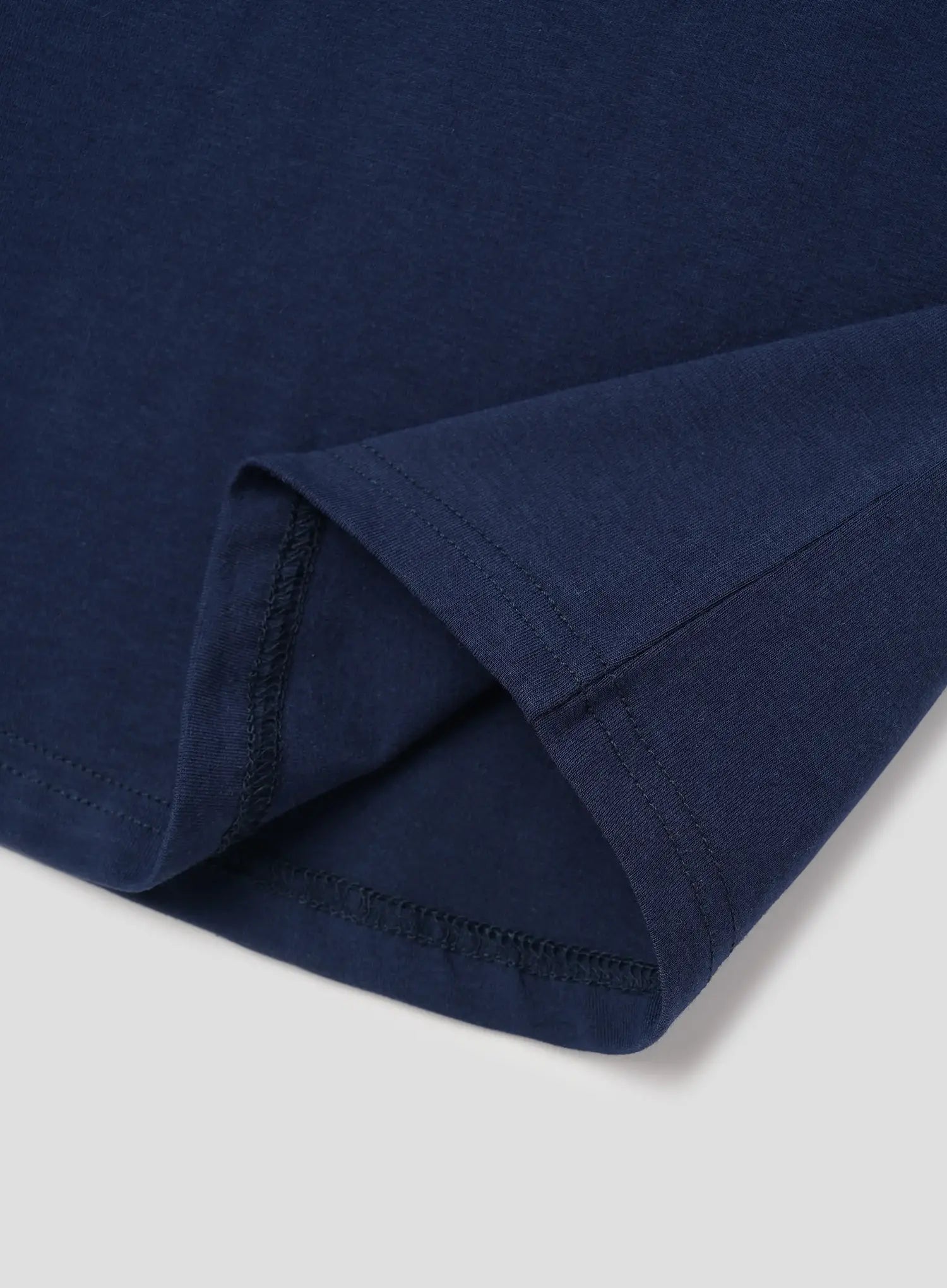 raglan-graphic-tee-iu526