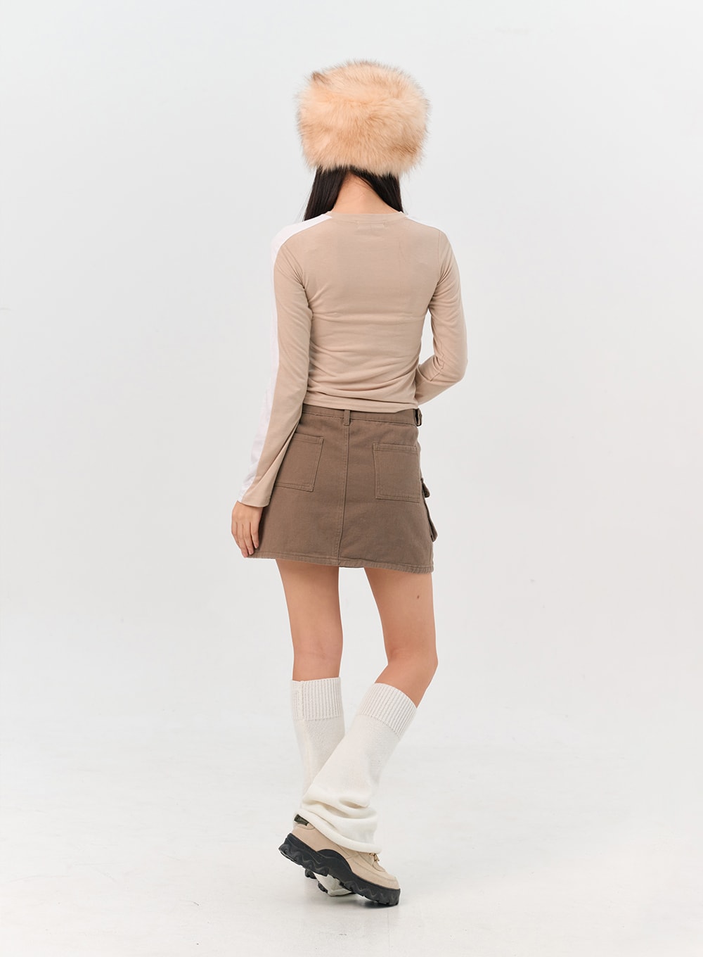 simple-line-long-sleeve-crop-top-in302