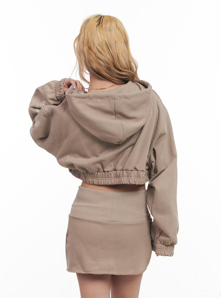 graphic-zip-up-hooded-crop-jacket-cm505