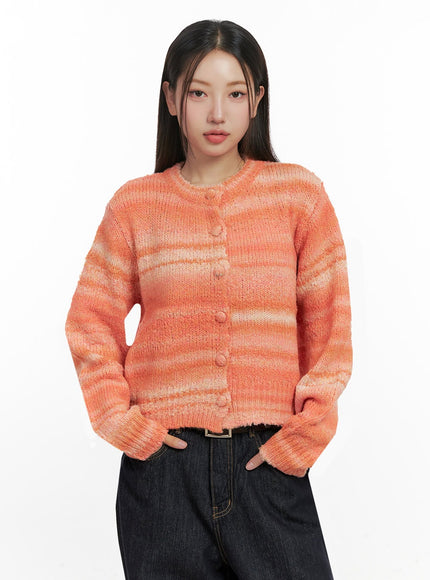 gradient-buttoned-sweater-in415