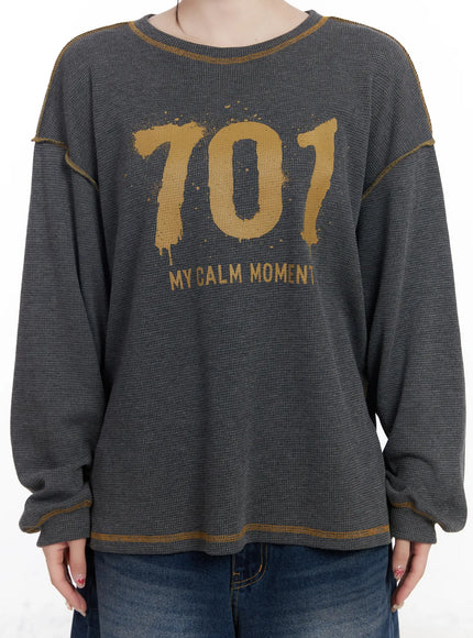 Graphic Oversized Textured Long Sleeve Top CJ527