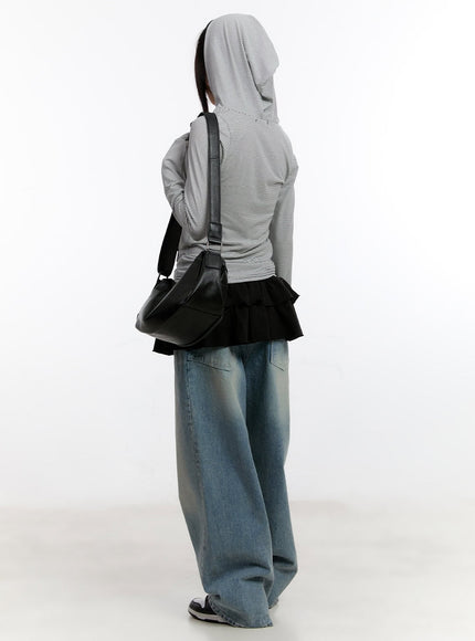 button-stripe-hoodie-top-ca508