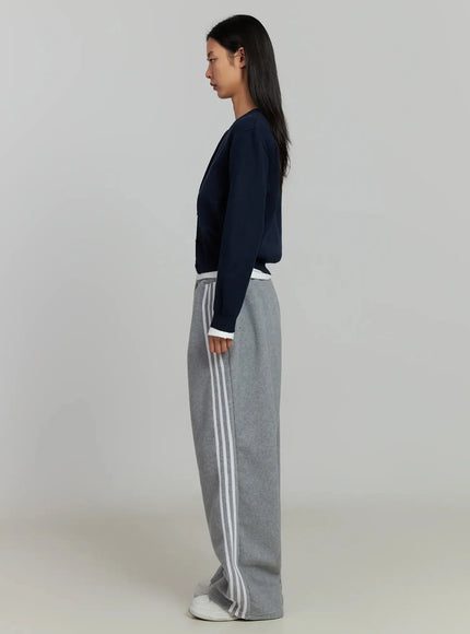 Stripe Sweatpants IJ505