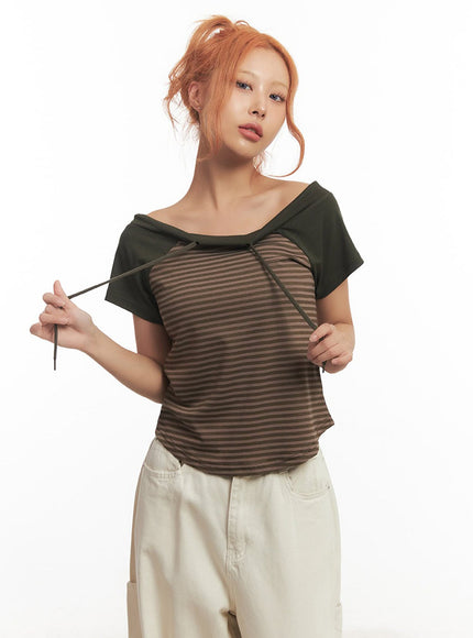 stripe-off-shoulder-hooded-top-ia517