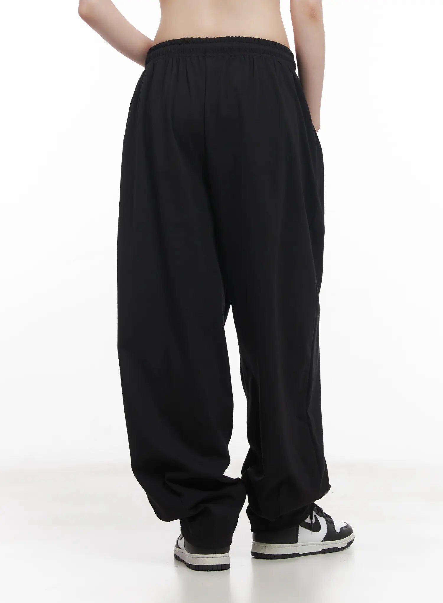 cozy-adjustable-wide-fit-sweatpants-cu518