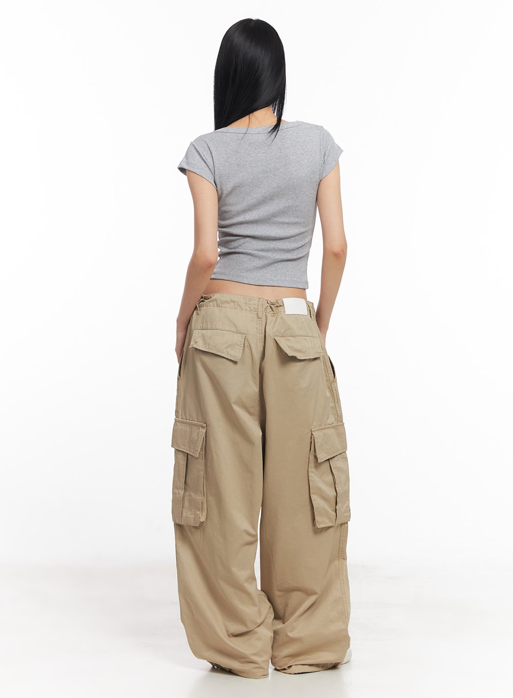 essential-u-neck-crop-top-cy528