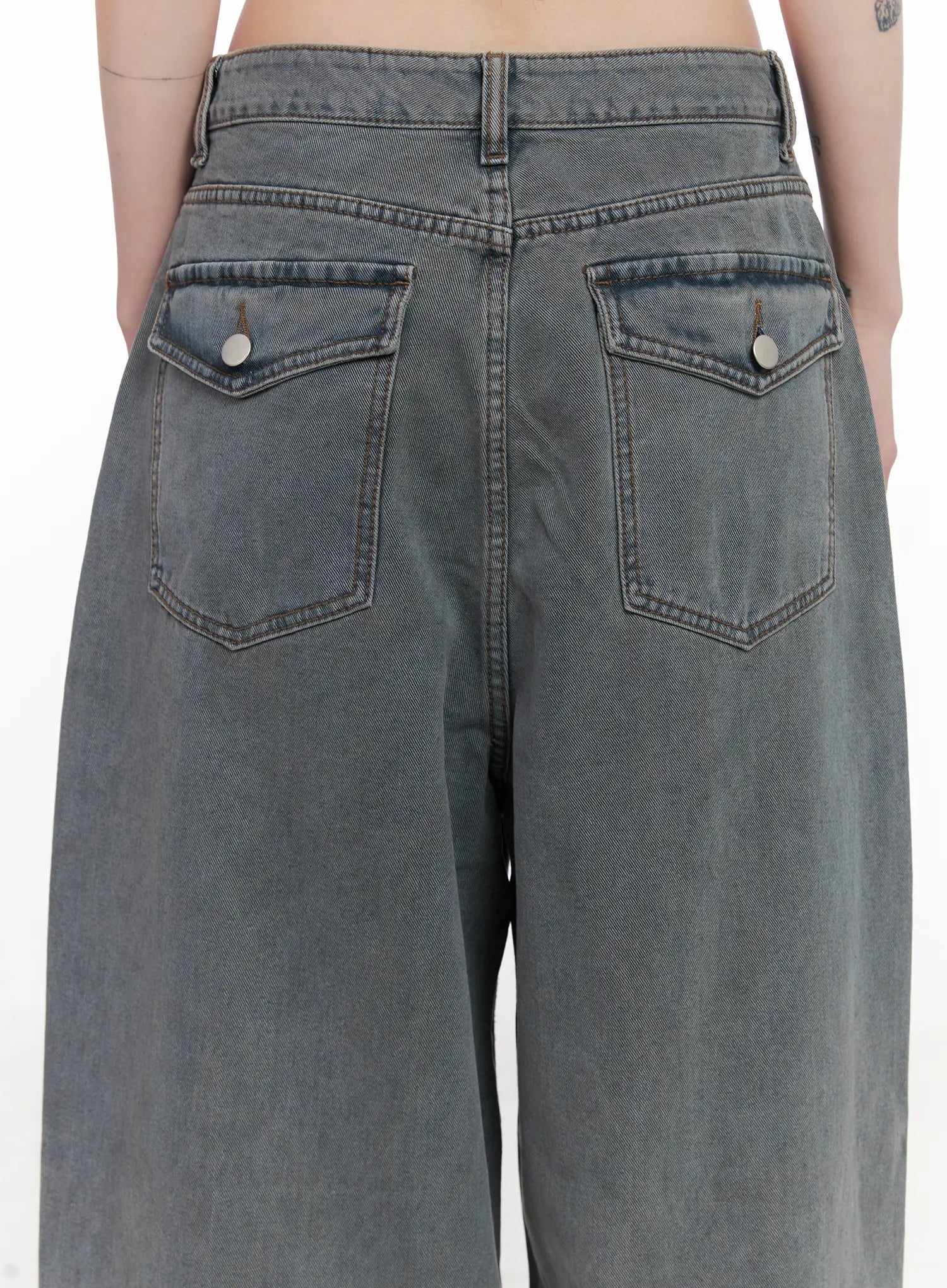 odet-wide-leg-balloon-jeans-cn512