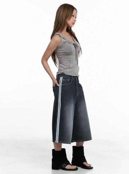 string-hooded-sleeveless-top-cl510