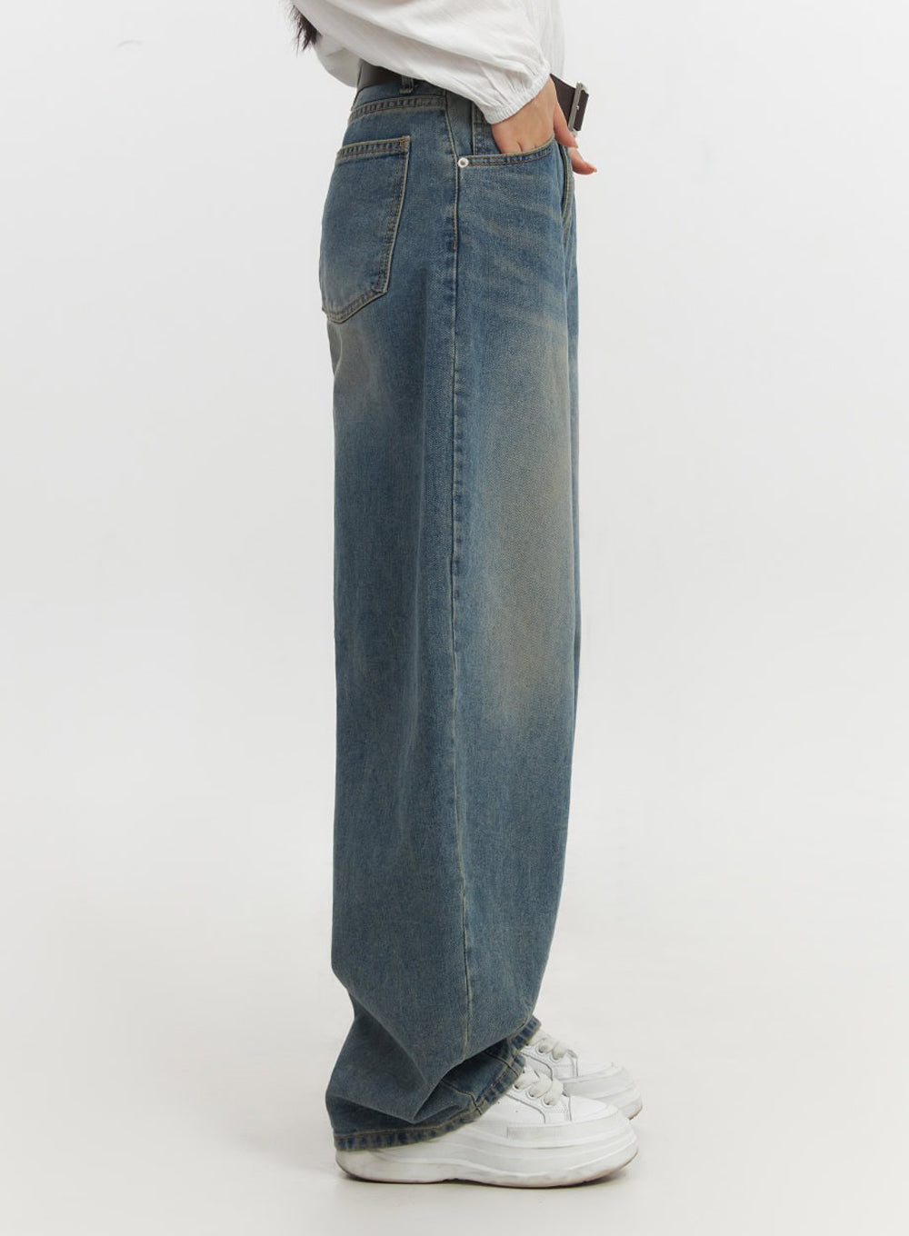 Irene Washed Baggy Jeans IF510