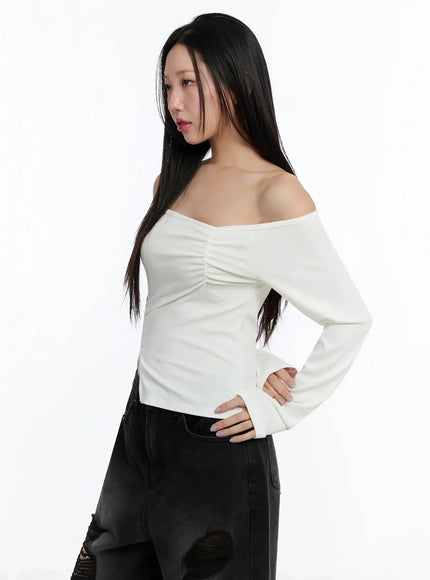 off-shoulder-ruched-long-sleeve-top-im513