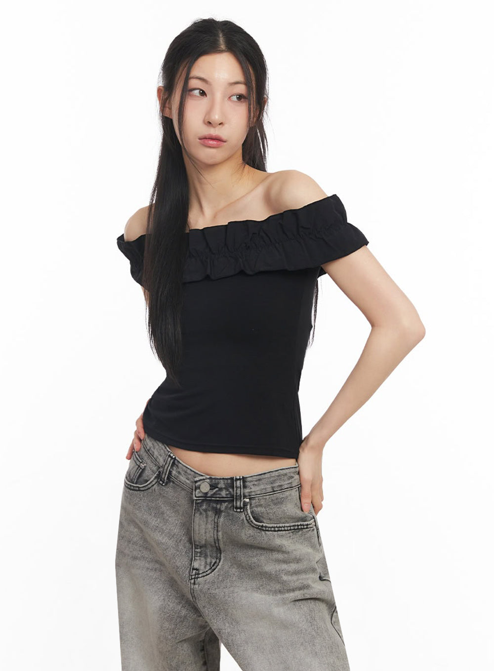 frill-off-shoulder-crop-top-iy529