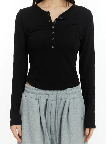 henley-eyelet-long-sleeve-top-cf509